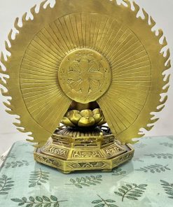 phat-ba-nghin-mat-nghin-tay