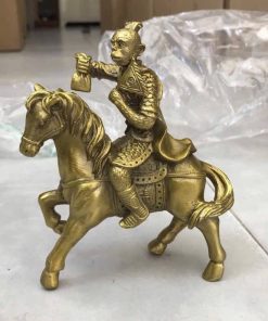 Mã thượng phong hầu bằng đồng cao 11cm